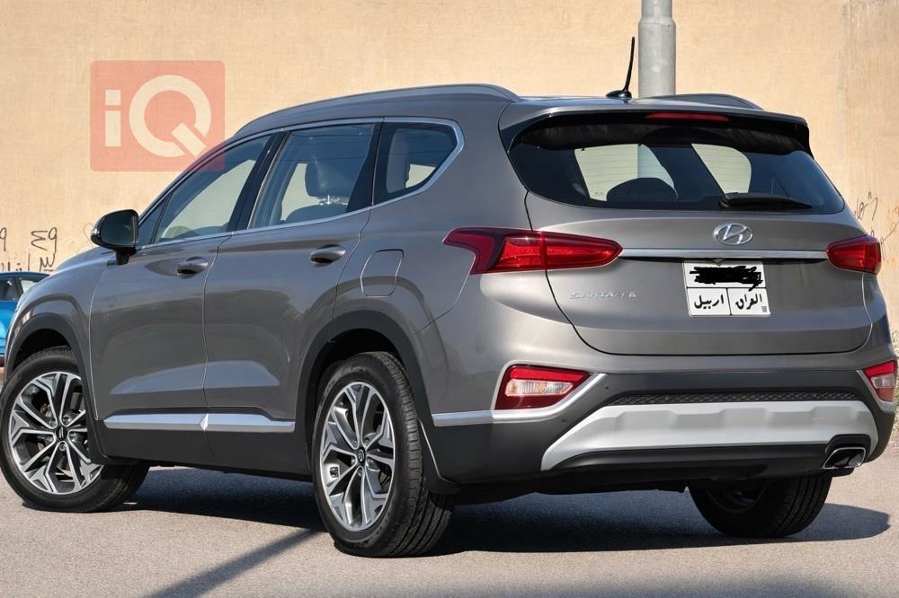 هيونداي سانتافي